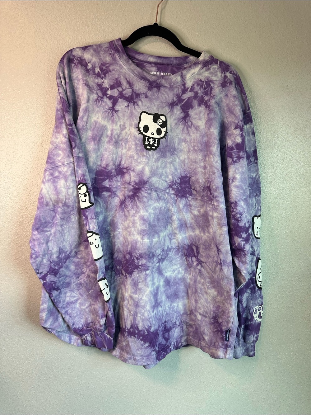 Sanrio Hello Kitty Friends Halloween JapanLA
Spirit Jersey Large Glow in Dark
